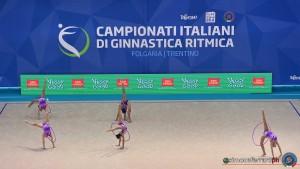 iris giovinazzo foto simone ferraro sfa 2570 copia